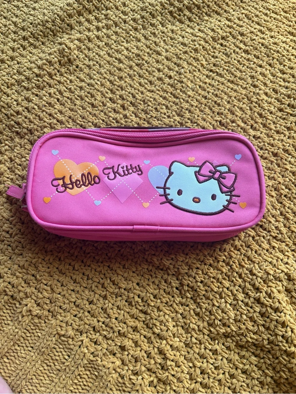2011 Sanrio Hello Kitty Pink Embroidered Pencil Case Hearts
